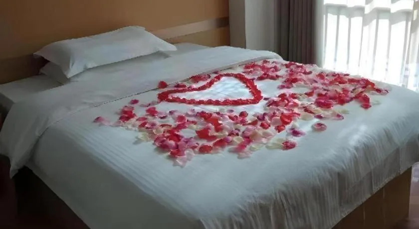 Bed in GreenTree Inn Rizhao Train Station