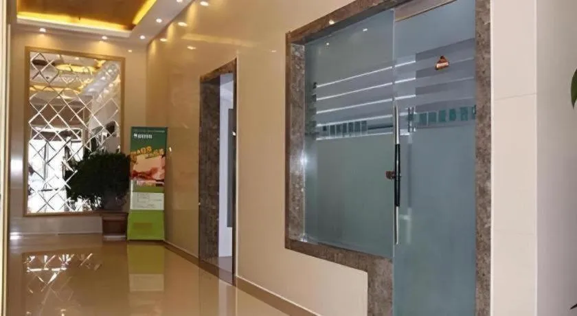 GreenTree Inn Rizhao Train Station