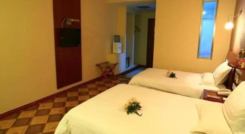 Bed in GreenTree Inn Rizhao Train Station