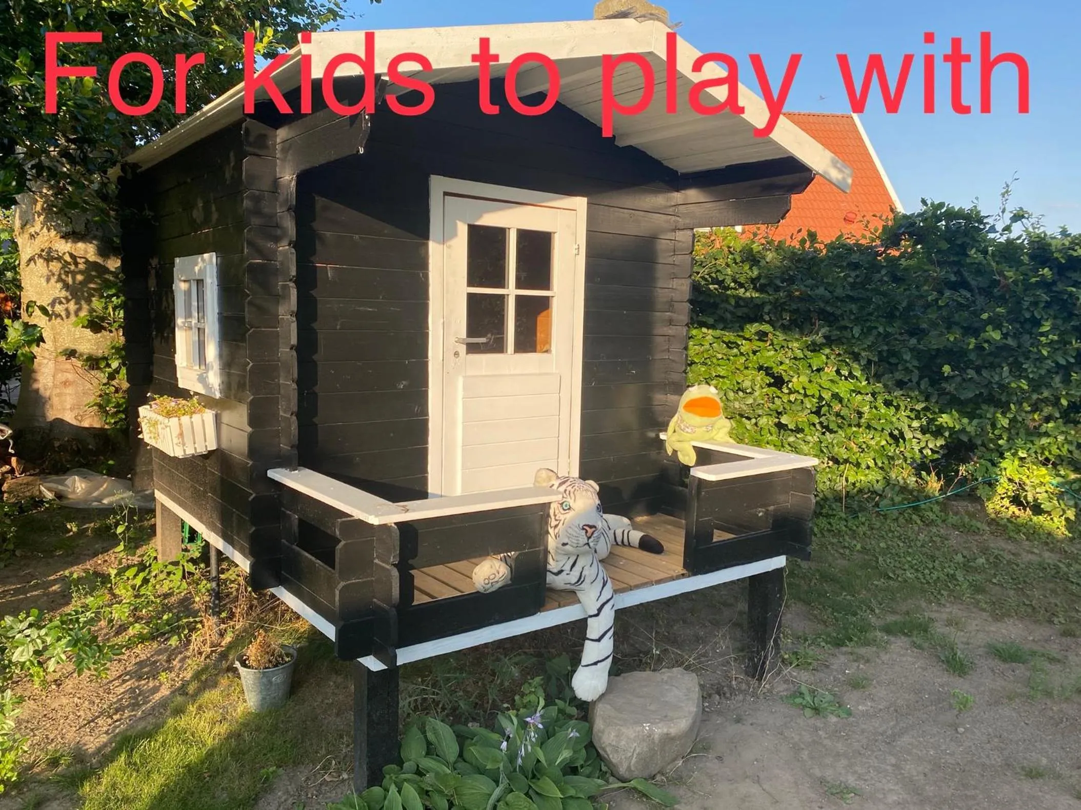 Children play ground in Piccobello Bed & Breakfast Valløby Køge