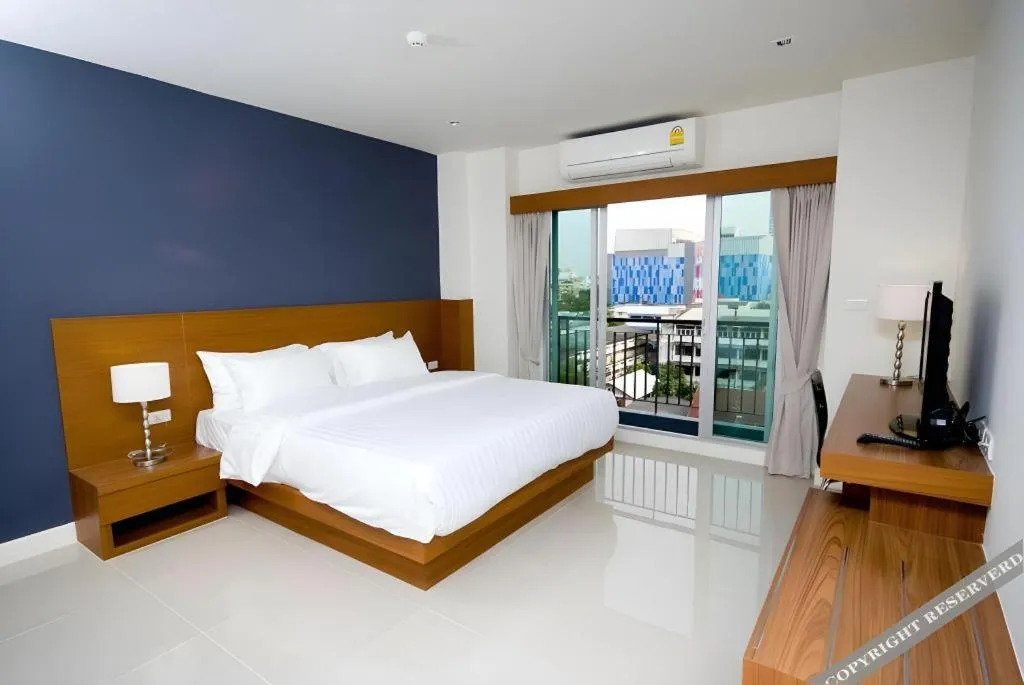 Bed in Pannapat Place