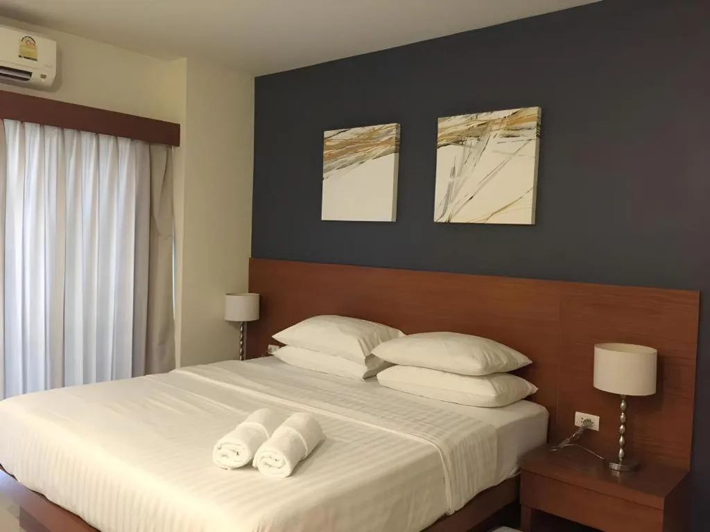 Bed in Pannapat Place