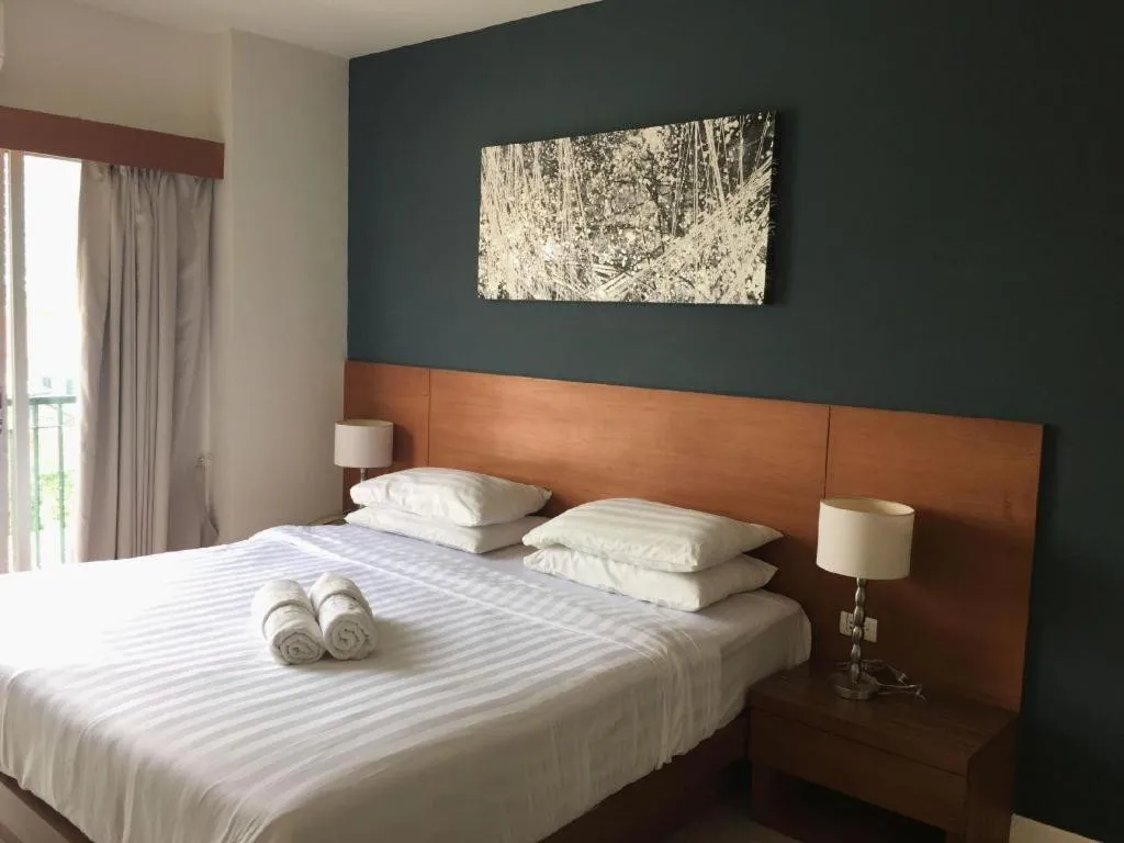 Bed in Pannapat Place