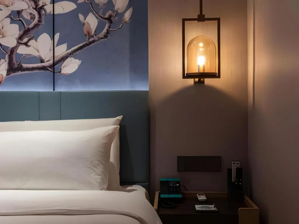 Bed in Magnotel Classic Shenyang General Hospital of Northern Theater Command