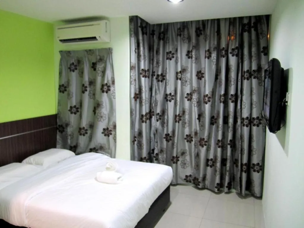 Bed in Eco Hotel Putra Kajang