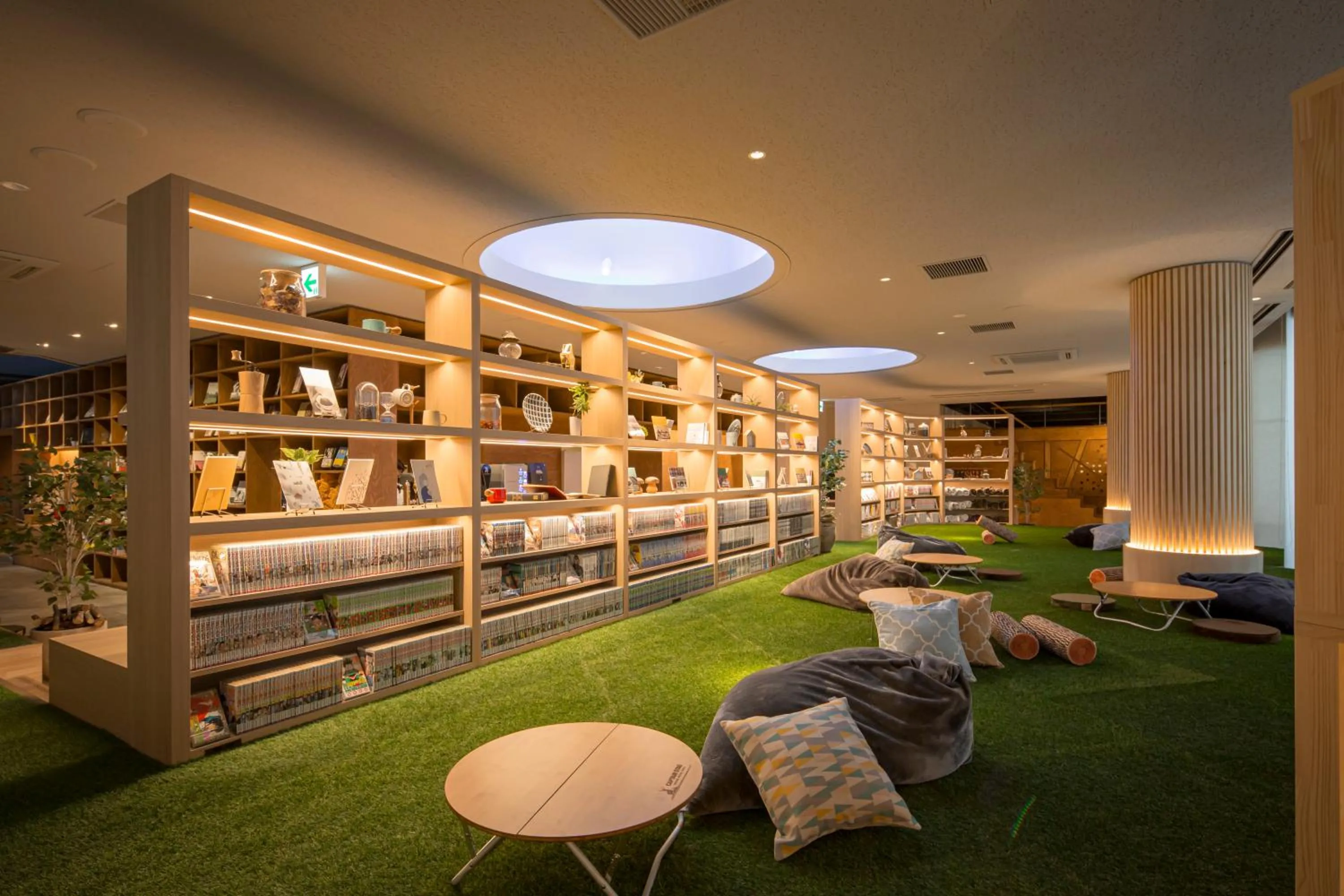 Library in Ashibetsu Onsen Starlight Hotel