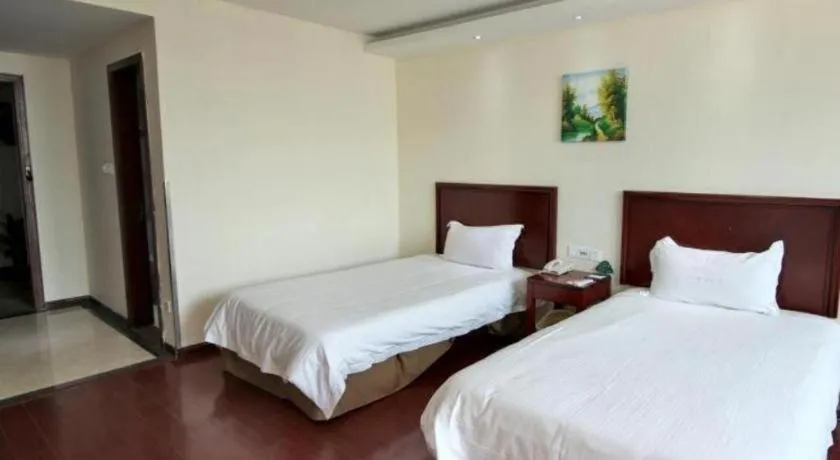 Bed in GreenTree Inn Shanghai Jiading Anting Motor City Express Hotel