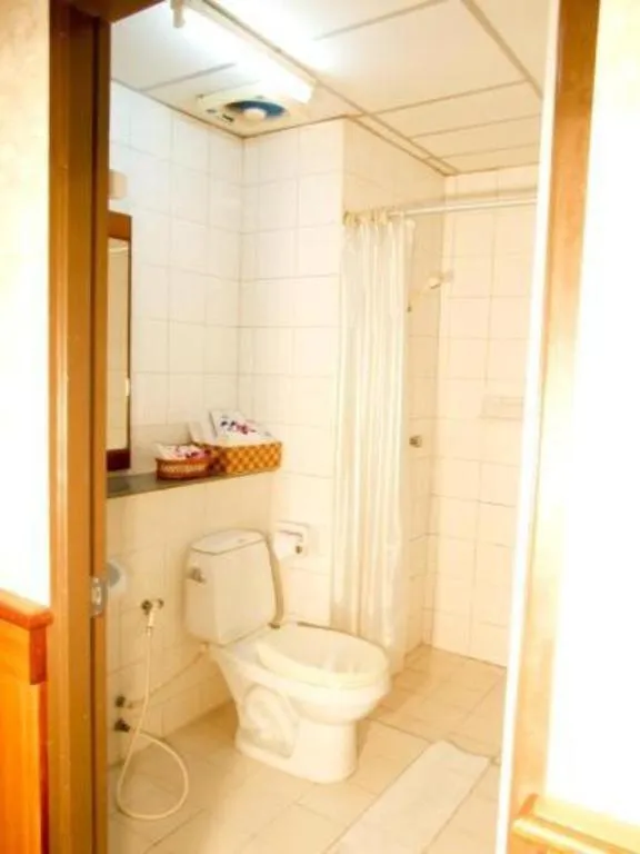 Sakol Grand Palace Hotel