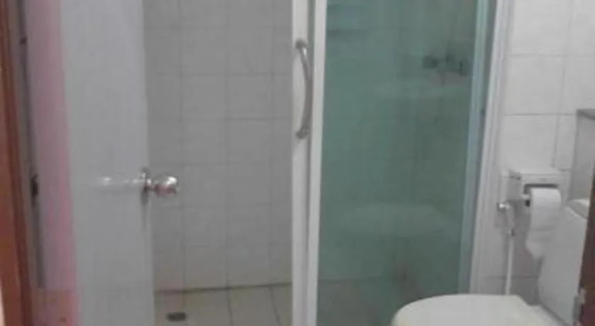 Sakol Grand Palace Hotel