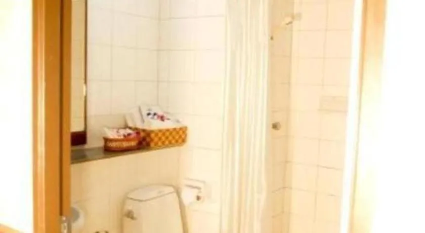 Sakol Grand Palace Hotel