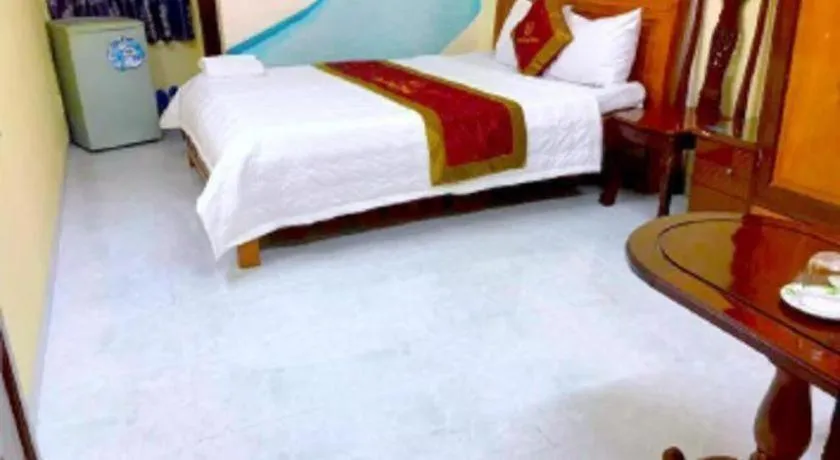 Bed in Son Tung Hotel - De Tham Street