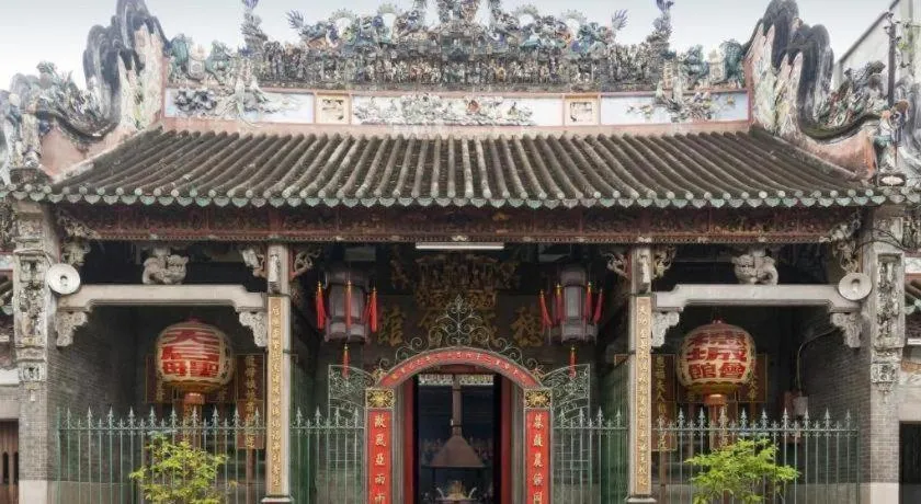 Son Tung Hotel - De Tham Street