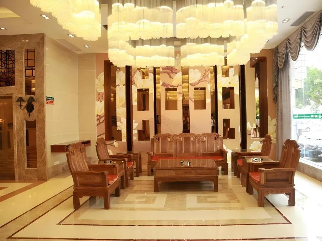 GreenTree Inn Guangdong Huizhou Chenjiang Intercity Rail Station Business Hotel