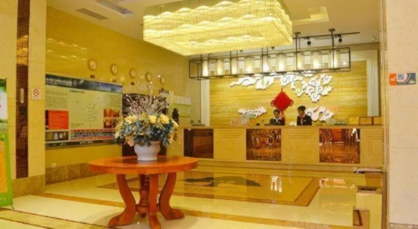 GreenTree Inn Guangdong Huizhou Chenjiang Intercity Rail Station Business Hotel