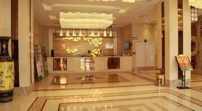 GreenTree Inn Guangdong Huizhou Chenjiang Intercity Rail Station Business Hotel