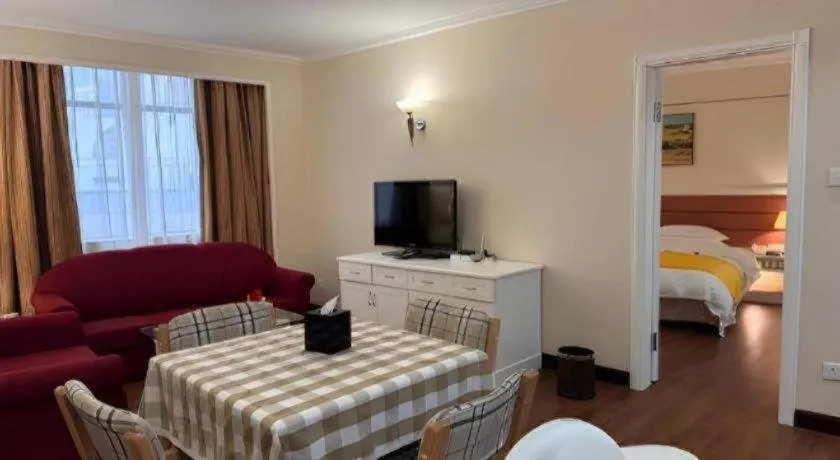 Bed in Shantou Golden Gulf Hotel