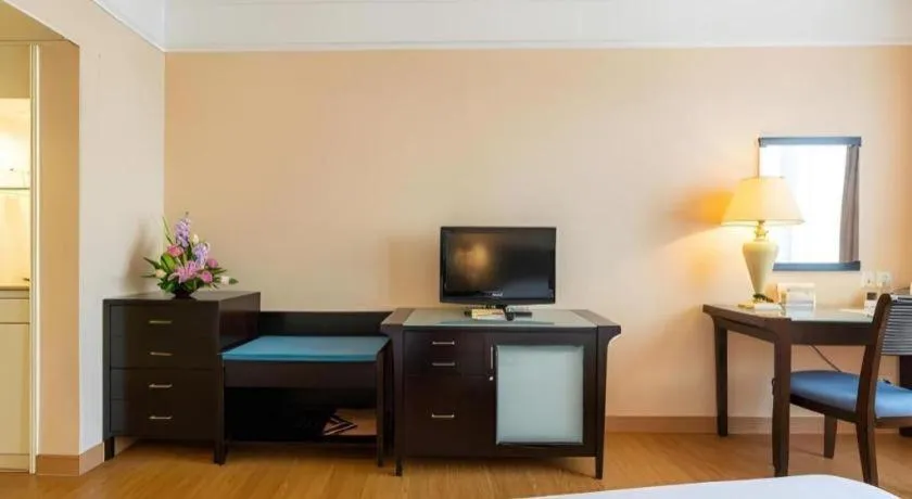 Bed in Shantou Golden Gulf Hotel