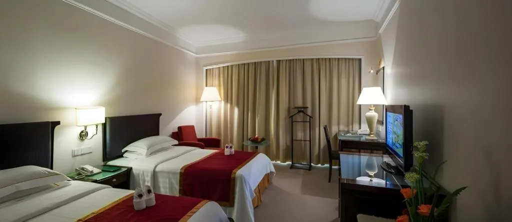 Bed in Shantou Golden Gulf Hotel