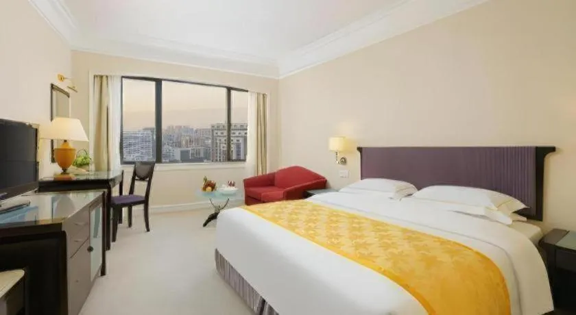 Bed in Shantou Golden Gulf Hotel