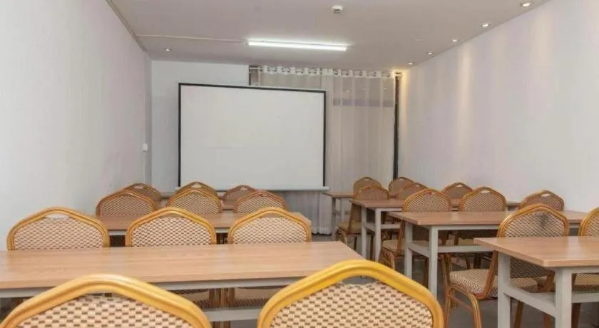 Jinjiang Inn Zhenjiang Jiangsu University Suning Plaza