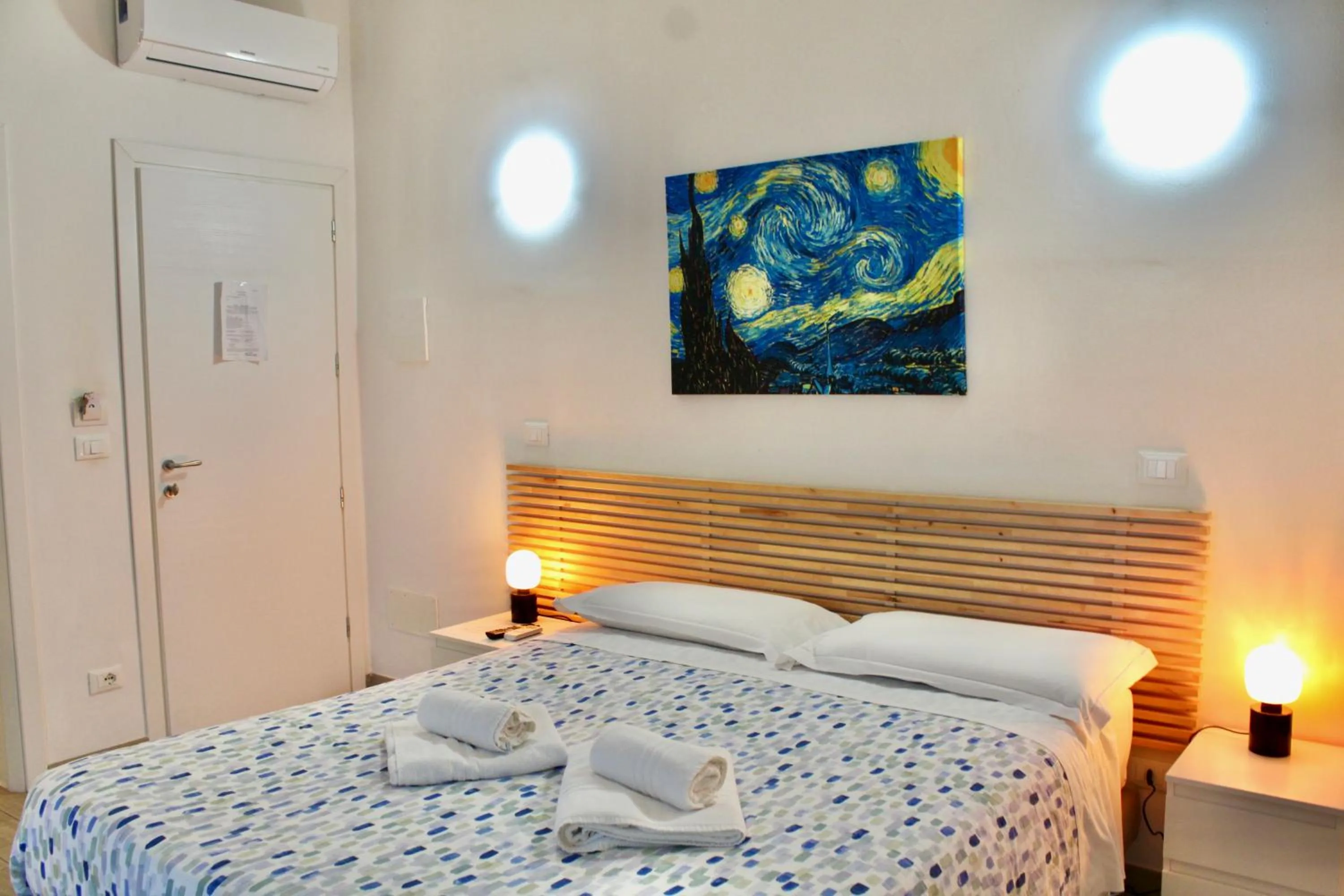 Bed in The Green Gate - Airport Guest House