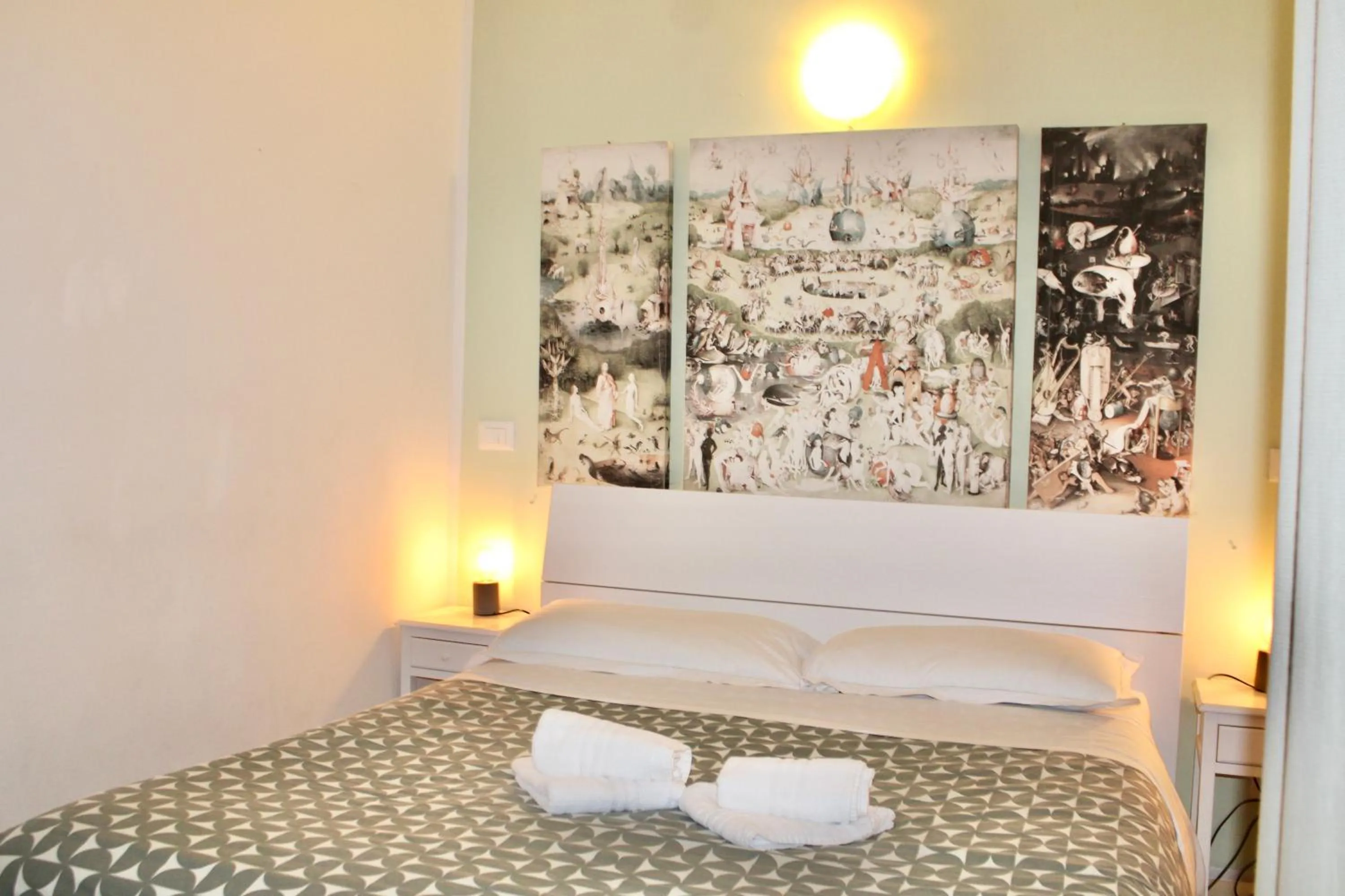 Bed in The Green Gate - Airport Guest House