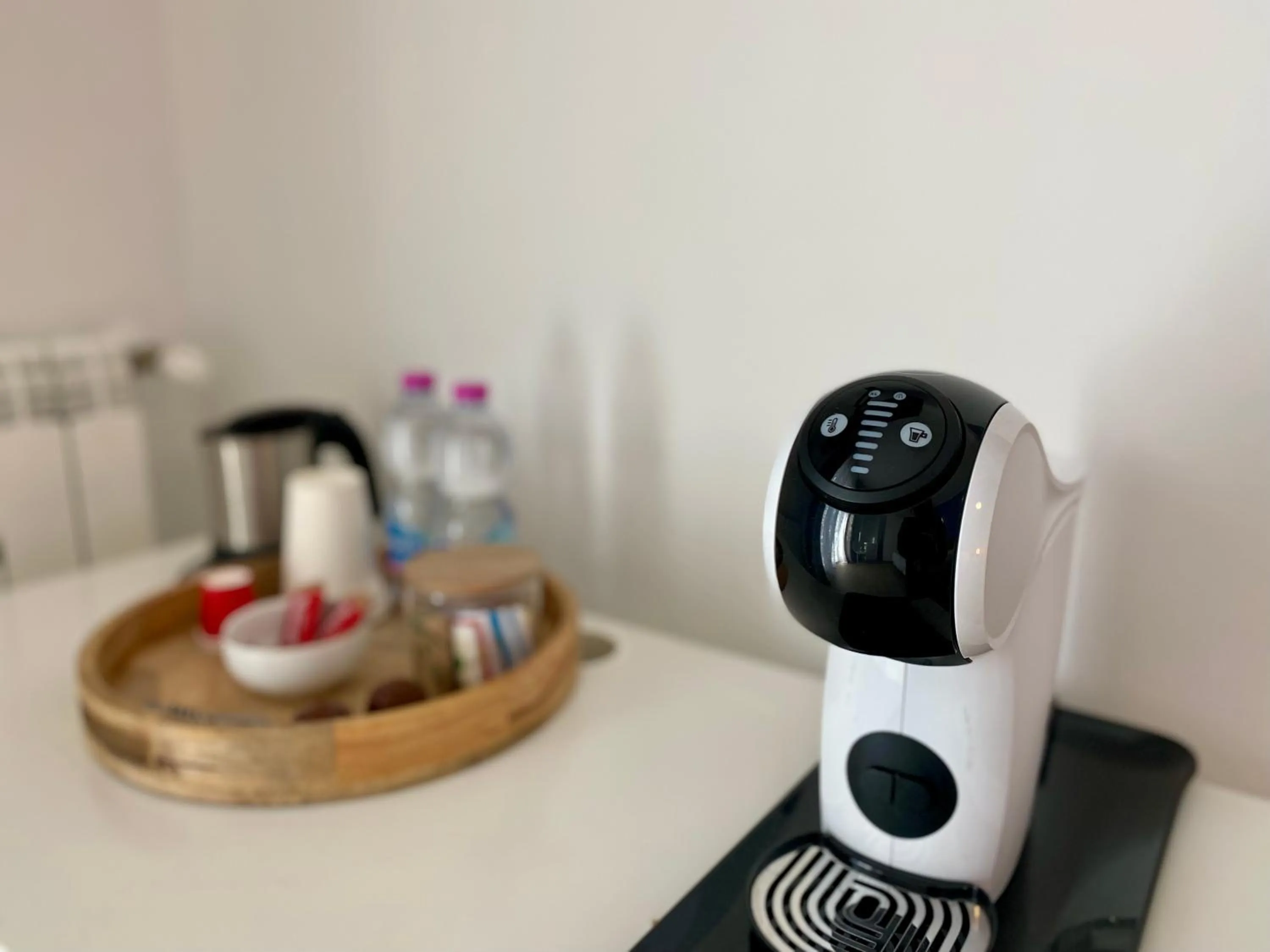 The Green Gate - Airport Guest House