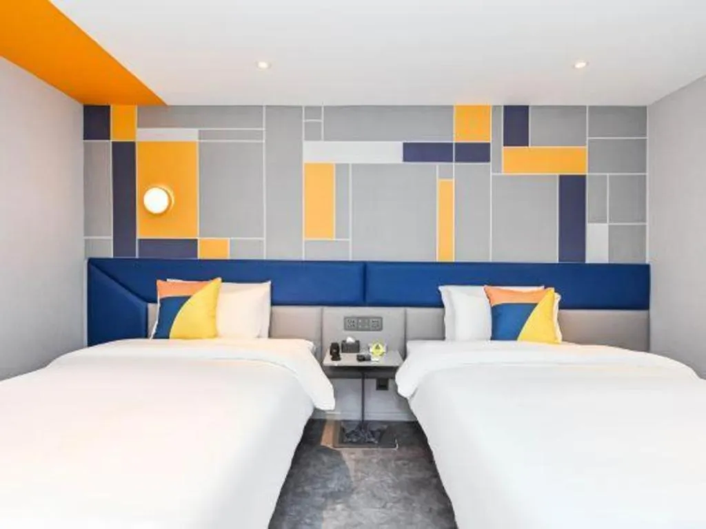 Bed in 7 Days Inn Nanjing Xinjiekou Changfu Street Metro Station