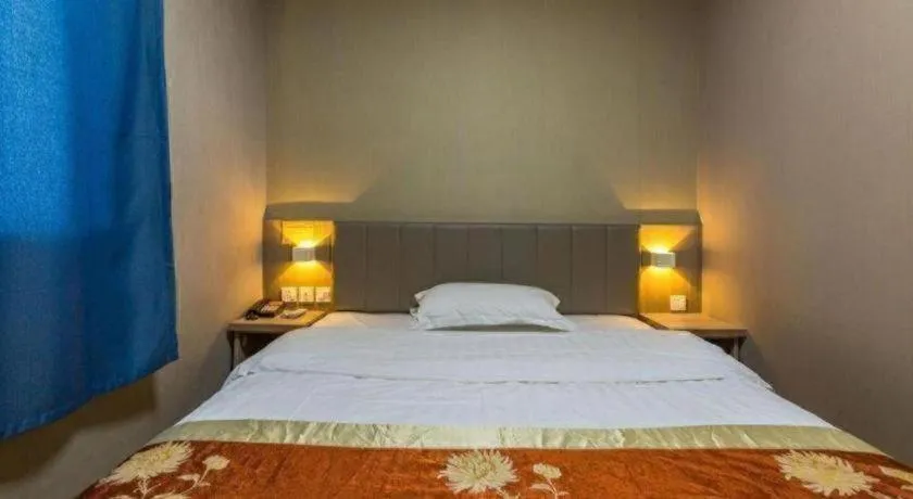 Bed in 7 Days Inn Qingdao Si Liu South Road