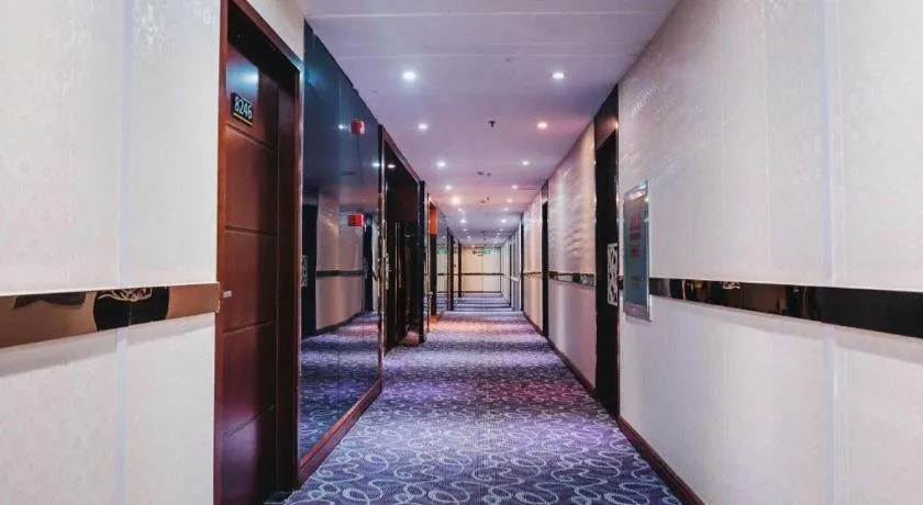 7 Days Inn Wuhan Huaqiaocheng Happy Valley