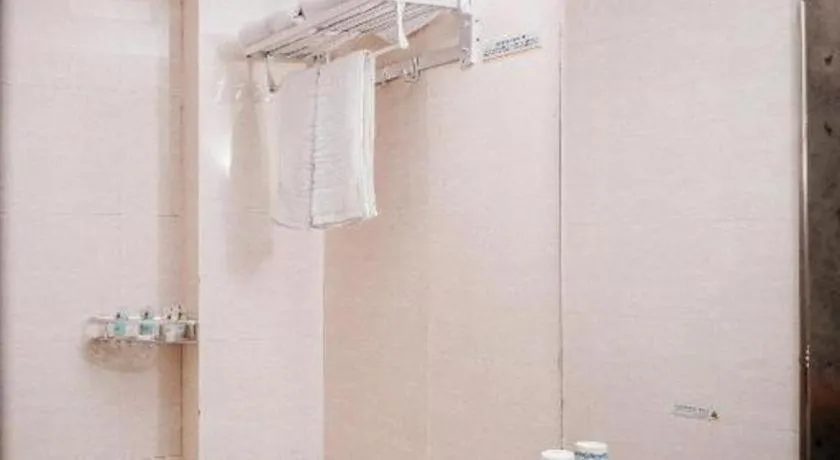 7 Days Inn Wuhan Huaqiaocheng Happy Valley