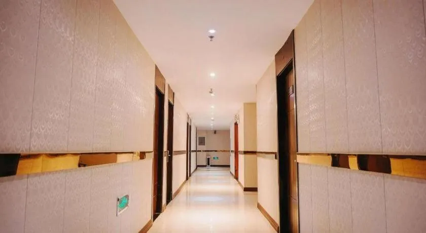 7 Days Inn Wuhan Huaqiaocheng Happy Valley