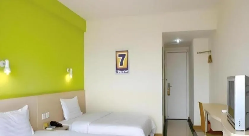 Bed in 7 Days Inn Wuhan Huaqiaocheng Happy Valley