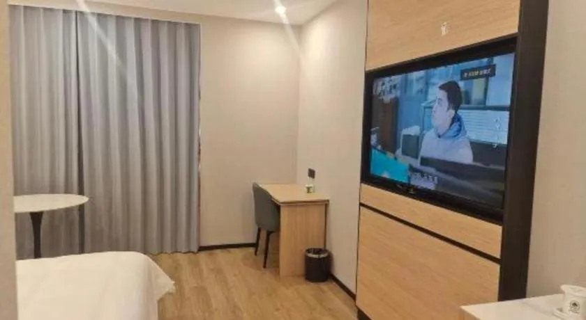 GreenTree Inn Shanghai Songjiang WanDa Plaza RonGMEi Road Express Hotel