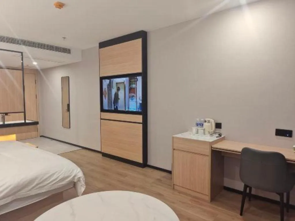 Bed in GreenTree Inn Shanghai Songjiang WanDa Plaza RonGMEi Road Express Hotel