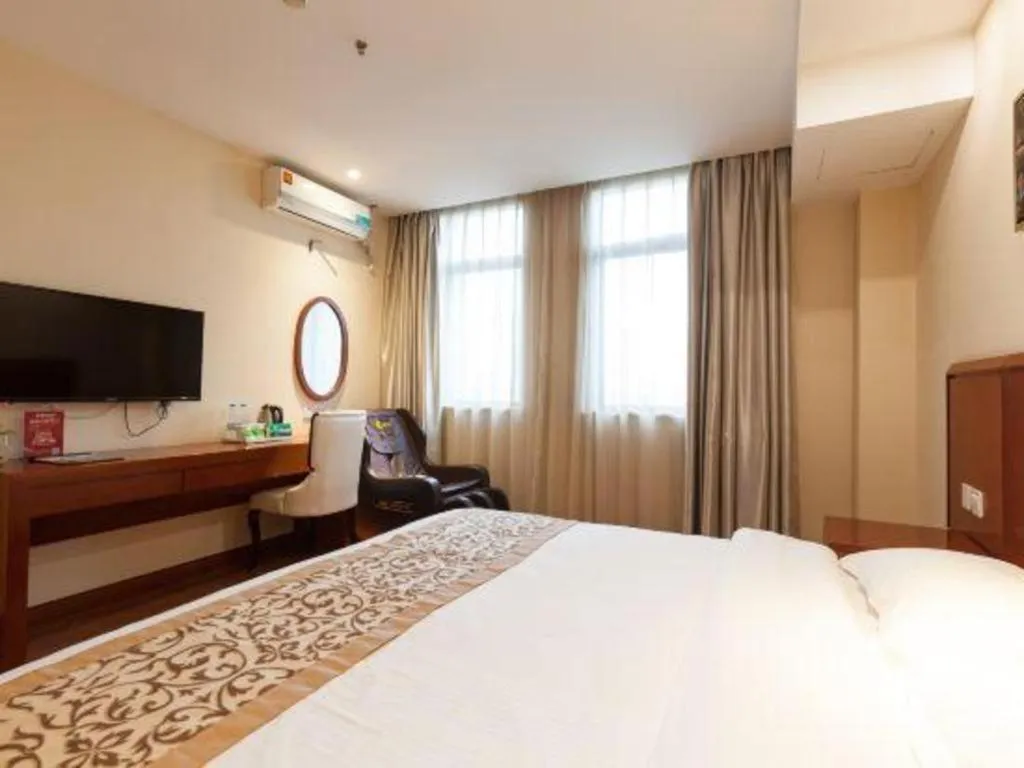 Bed in GreenTree Inn Shanghai Songjiang WanDa Plaza RonGMEi Road Express Hotel