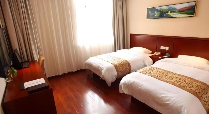 Bed in GreenTree Inn Shanghai Songjiang WanDa Plaza RonGMEi Road Express Hotel
