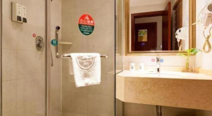 GreenTree Inn Shanghai Songjiang WanDa Plaza RonGMEi Road Express Hotel