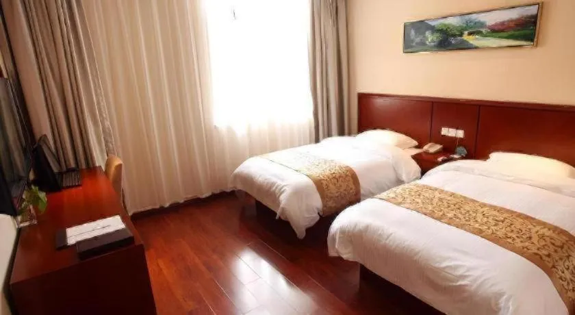 Bed in GreenTree Inn Shanghai Songjiang WanDa Plaza RonGMEi Road Express Hotel