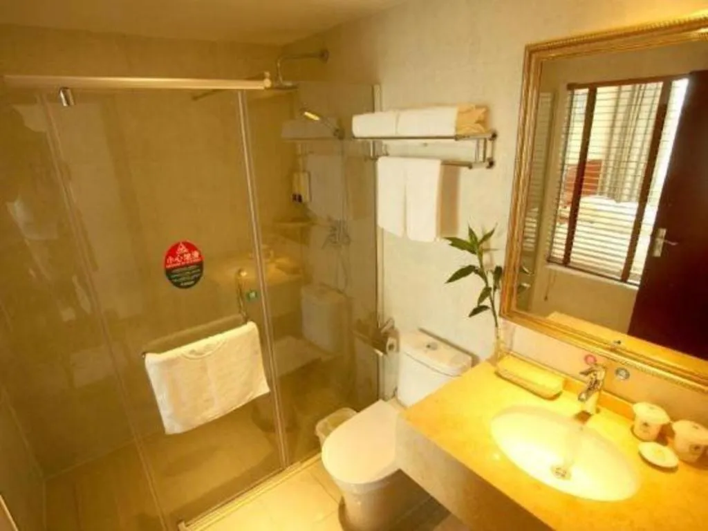 GreenTree Inn Shanghai Songjiang WanDa Plaza RonGMEi Road Express Hotel