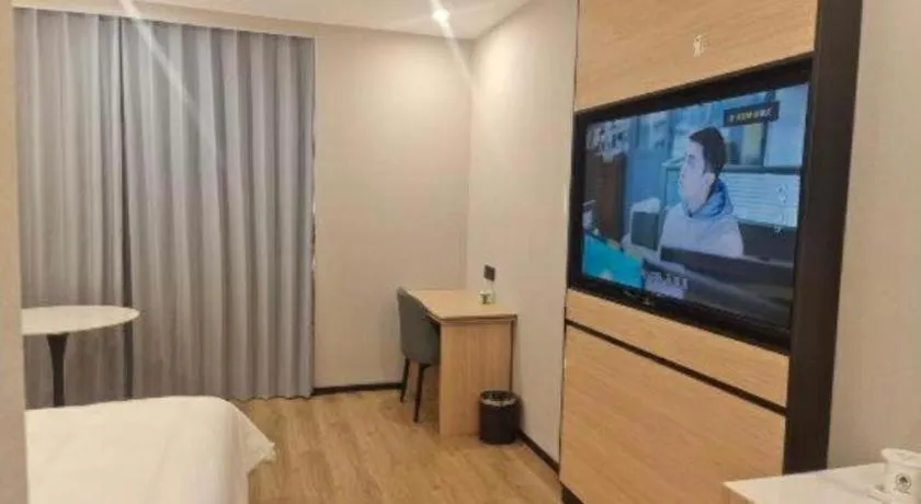 GreenTree Inn Shanghai Songjiang WanDa Plaza RonGMEi Road Express Hotel