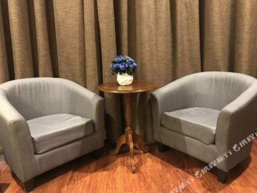 GreenTree Inn Shanghai Songjiang WanDa Plaza RonGMEi Road Express Hotel