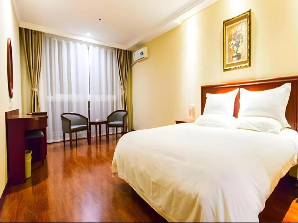 Bed in GreenTree Inn Xuzhou High Speed Railway Zhangqian Square Business Hotel