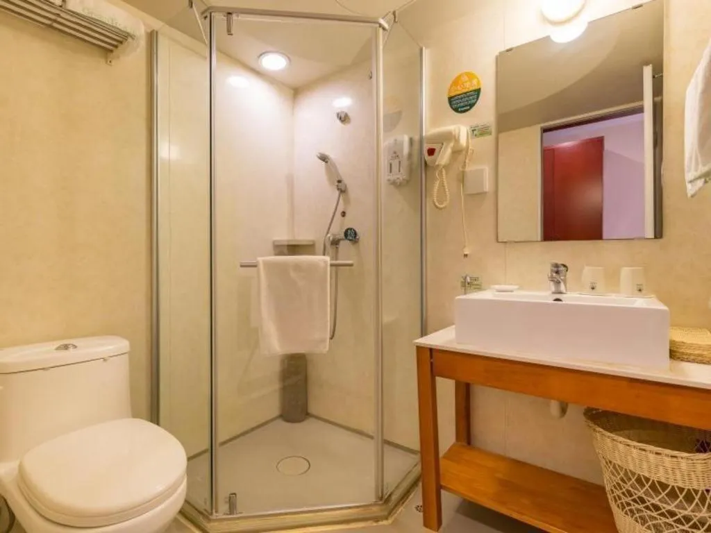 GreenTree Inn Xuzhou High Speed Railway Zhangqian Square Business Hotel