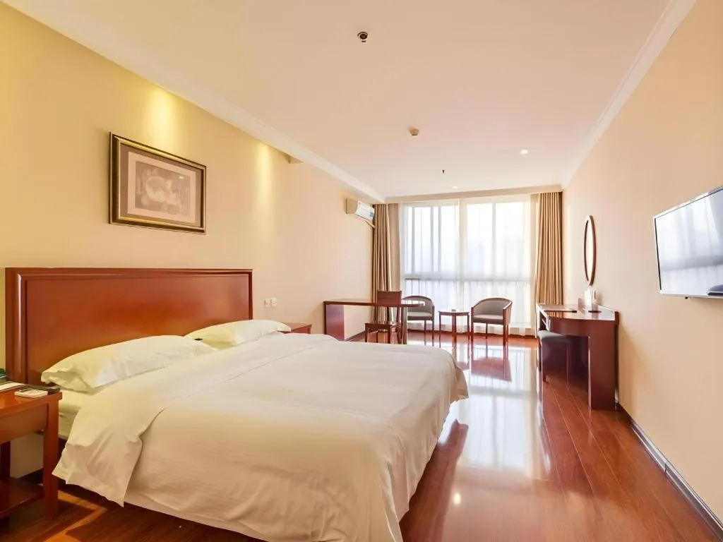 Bed in GreenTree Inn Xuzhou High Speed Railway Zhangqian Square Business Hotel