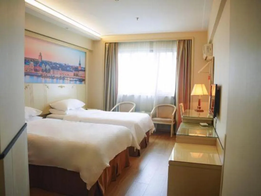 Bed in Vienna Hotel Yangzhou Yangzhou Slender West Lake Wenchangge