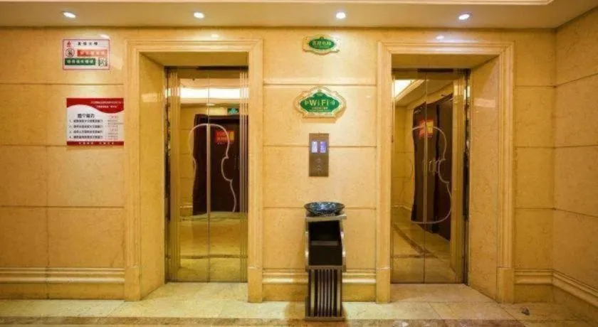 Vienna Hotel Yangzhou Yangzhou Slender West Lake Wenchangge