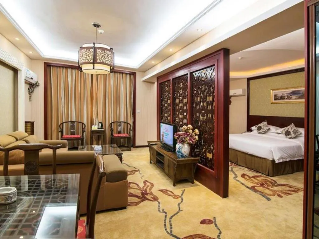 Bed in Vienna Hotel Yangzhou Yangzhou Slender West Lake Wenchangge
