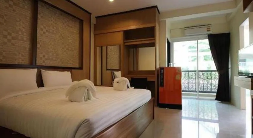 Bed in Mon Muang Hotel