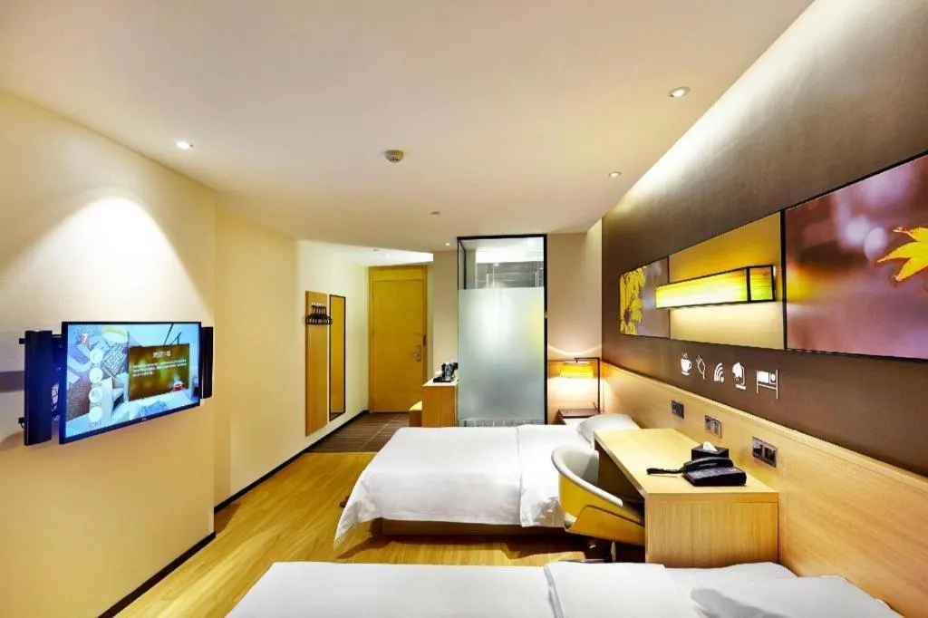 Bed in IU Hotel Guangzhou Taihe Square Branch